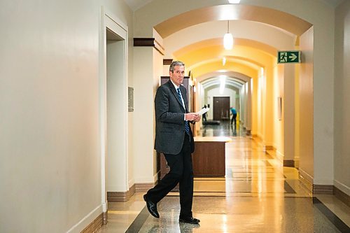 MIKAELA MACKENZIE / WINNIPEG FREE PRESS

Premier Brian Pallister walks out of room 68 after his daily media briefing at the Manitoba Legislative Building in Winnipeg on Monday, April 6, 2020. 
Winnipeg Free Press 2020