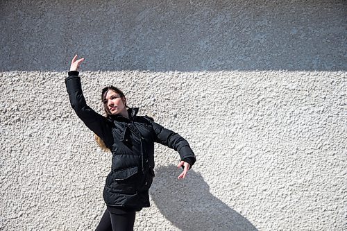 MIKAELA MACKENZIE / WINNIPEG FREE PRESS

Royal Winnipeg Ballet company dancer Jaimi Deleau poses for a portrait outside of her parent's house in Westwood in Winnipeg on Wednesday, April 8, 2020.
Winnipeg Free Press 2020