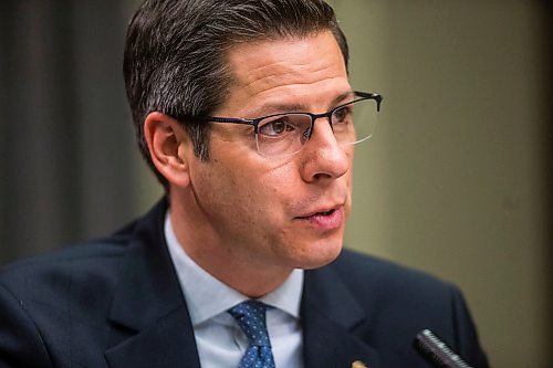 MIKAELA MACKENZIE / WINNIPEG FREE PRESS

Mayor Brian Bowman speaks to the media about new measures to enforce public health orders in response to COVID-19 at the Manitoba Legislative Building in Winnipeg on Thursday, April 9, 2020.
Winnipeg Free Press 2020