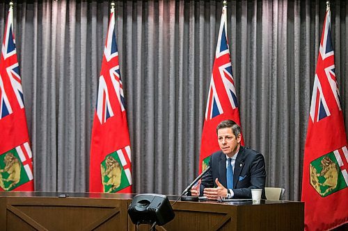 MIKAELA MACKENZIE / WINNIPEG FREE PRESS

Mayor Brian Bowman speaks to the media about new measures to enforce public health orders in response to COVID-19 at the Manitoba Legislative Building in Winnipeg on Thursday, April 9, 2020.
Winnipeg Free Press 2020