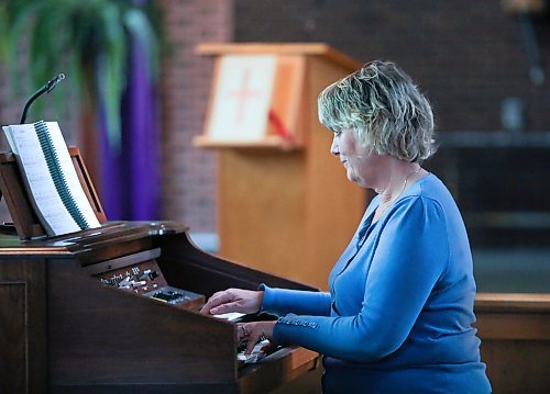 RUTH BONNEVILLE  /  WINNIPEG FREE PRESS 

LOCAL - Easter service 3, keyboardist on organ. 

Photo of  Lindsy Jennings as she practices playing the organ for upcoming service on Sunday.

Lindsy Jennings is used to playing keyboard for the congregation at St. Joseph the Worker parish in Transcona. This Sunday, shell be streaming live to probably hundreds of people with the official St. B Diocese livestream. Its going to be a big performance for her, because she normally plays piano and had to quickly adapt to playing an organ for Sunday.


Reporter: Ben Waldman

April 9th,  2020
