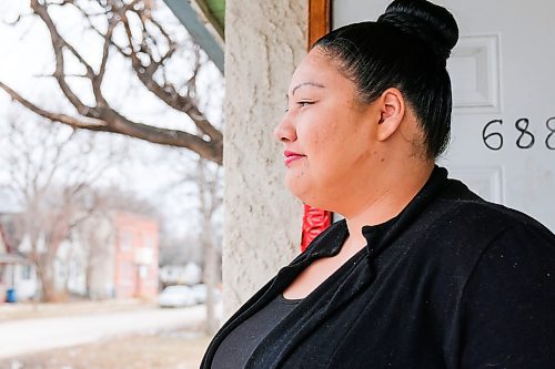 Daniel Crump / Winnipeg Free Press. Alison Campeau, 31, is one of the recipients of the 2020 Volunteer Awards presented by Volunteer Manitoba. April 10, 2020.