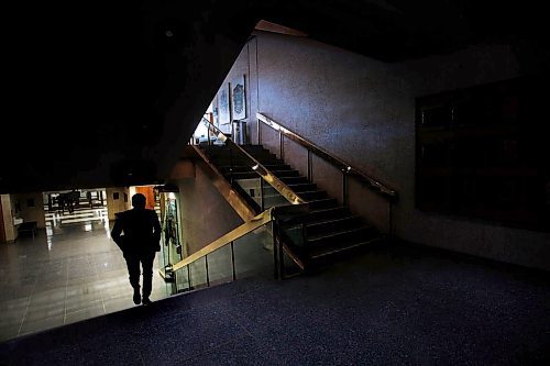 JOHN WOODS / WINNIPEG FREE PRESS
Mayor Brian Bowman heads to his office after announcing the City of Winnipegs employment plan going forward during a COVID-19 press conference at City Hall in Winnipeg Wednesday, April 15, 2020. 

Reporter: Pursaga