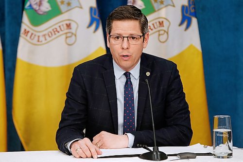 JOHN WOODS / WINNIPEG FREE PRESS
Mayor Brian Bowman announces the City of Winnipegs employment plan going forward during a COVID-19 press conference at City Hall in Winnipeg Wednesday, April 15, 2020. 

Reporter: Pursaga