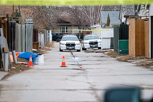 Daniel Crump / Winnipeg Free Press. Winnipeg Police at the scene of an officer involved shooting near Pipeline Road and Adsum Drive. The incident took place in the early hours of Saturday morning. April 18, 2020.