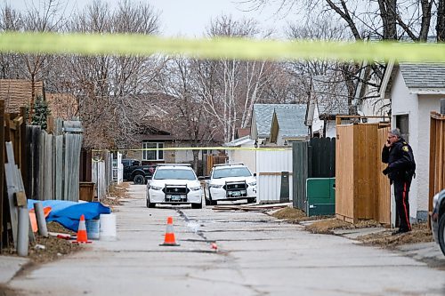 Daniel Crump / Winnipeg Free Press. Winnipeg Police at the scene of an officer involved shooting near Pipeline Road and Adsum Drive. The incident took place in the early hours of Saturday morning. April 18, 2020.
