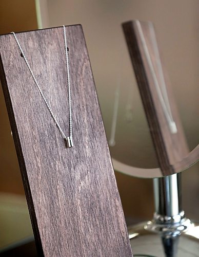 RUTH BONNEVILLE  /  WINNIPEG FREE PRESS 

Local - Hilary Druxman, necklace to help homeless.

Photos of Hilary Druxman in her store (which is closed to the public right now).  Also, photos of her  pause-itivity necklace and goldsmith, Gene Mayoralgo, working on making them in her studio. 
 
Story: Well known Winnipeg jewelry designer Hilary Druxman,  has created a silver necklace specifically to raise cash for local non-profit groups helping out during the pandemic.

Its called the  pause-itivity necklace and its meaning is to convey the message that our society has kind of hit the pause button at the moment, and that we need to take time to reflect and stay positive while social-distancing etc.

All the proceeds go to non-profit groups.

See Doug's story. 

April 21st,  2020
