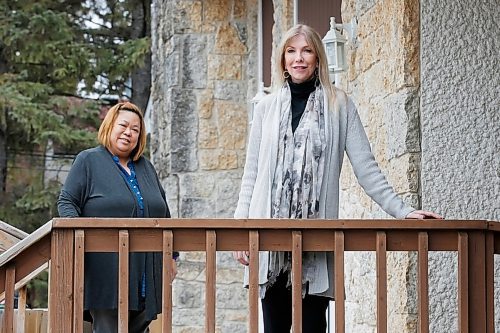 JOHN WOODS / WINNIPEG FREE PRESS
Karen Fonseth, CEO of DASCH, right, and Ethel Lopez, manager of a DASCH home in Charleswood, are photographed at one of their group homes in Charleswood Tuesday, April 21, 2020. 

Reporter: Alan