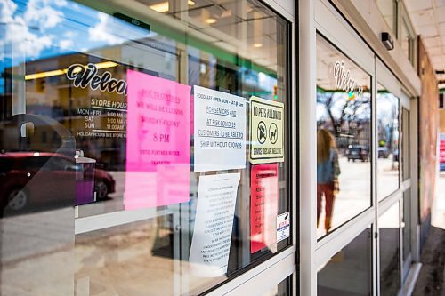 MIKAELA MACKENZIE / WINNIPEG FREE PRESS

Signage outside of the Food Fare on Maryland in Winnipeg on Thursday, April 23, 2020. For Malak Abas story.
Winnipeg Free Press 2020