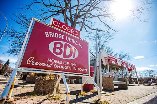 MIKAELA MACKENZIE / WINNIPEG FREE PRESS

BDI remains closed in Winnipeg on Monday, April 27, 2020. 

Winnipeg Free Press 2020