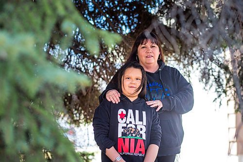 MIKAELA MACKENZIE / WINNIPEG FREE PRESS

Luanne Hall and her eight-year-old daughter, Journey Poole, pose for a portrait in front of their house in Winnipeg on Monday, April 27, 2020. Since Luanne couldnt have her regular birthday party, she fundraised $791 that will be donated to firefighters instead. For Doug Spiers story.

Winnipeg Free Press 2020