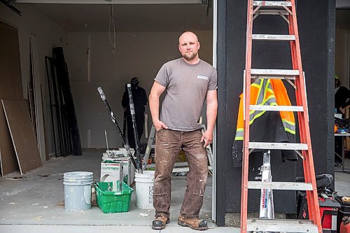 MIKAELA MACKENZIE / WINNIPEG FREE PRESS

Stephen Jenkyns, owner operator of Jenkyns Construction, poses for a portrait on a job site in Winnipeg on Tuesday, April 28, 2020. For Dan Lett story.

Winnipeg Free Press 2020