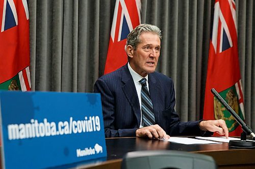 MIKE DEAL / WINNIPEG FREE PRESS
Premier Brian Pallister during his media conference in the Manitoba legislative building announcing his plan to start easing restrictions on businesses during the COVID-19 pandemic. 
200429 - Wednesday, April 29, 2020.