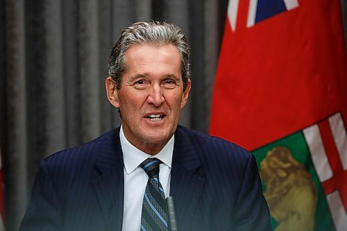 MIKE DEAL / WINNIPEG FREE PRESS
Premier Brian Pallister during his media conference in the Manitoba legislative building announcing his plan to start easing restrictions on businesses during the COVID-19 pandemic. 
200429 - Wednesday, April 29, 2020.