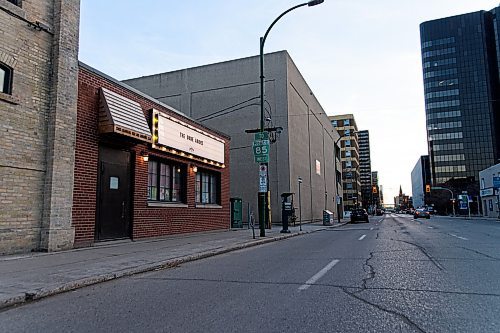 Mike Sudoma / Winnipeg Free Press
St Mary street outside of the Times Changed music venue Tuesday evening
April 29, 2020