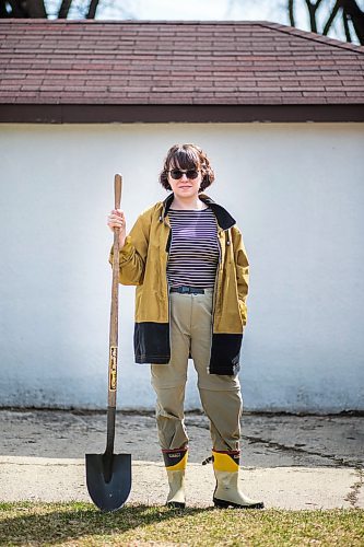 MIKAELA MACKENZIE / WINNIPEG FREE PRESS

Rachel Andrushuk, who is trying out gardening for the first time, poses for a portrait in her yard on Thursday, April 30, 2020. For Al Small story.

Winnipeg Free Press 2020