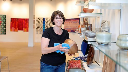 RUTH BONNEVILLE  /  WINNIPEG FREE PRESS 

Local - Museum 
 
Andrea Reichert, curator at the Manitoba Craft Museum and Library  at the centre prepping for their opening. 

Eva Wasney 
Reporter, Winnipeg Free Press

April 30th,  2020
