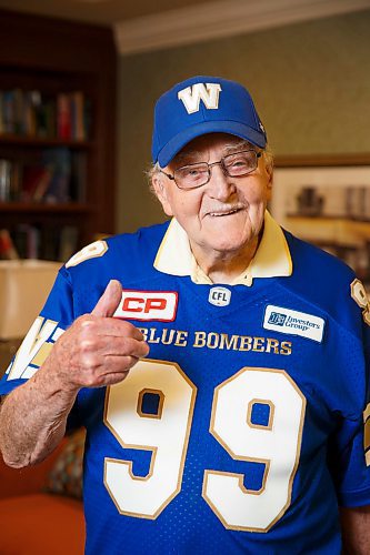 MIKE DEAL / WINNIPEG FREE PRESS
101-year-old Ralph Wild has been going to Winnipeg Blue Bomber games since 1950 and he doesn't plan on stopping anytime soon. His family gave him a jersey when he turned 99 in 2017.
200501 - Friday, May 01, 2020.
