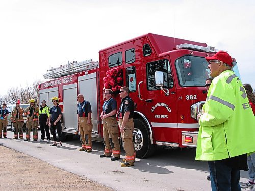 Canstar Community News April 26, 2020 - Natalie Drummond was serenaded by Headingley fire department members, first responders, and police, on April 26 to help the six-year-old celebrate her birthday. (ANDREA GEARY/CANSTAR COMMUNITY NEWS)