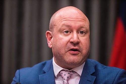 MIKAELA MACKENZIE / WINNIPEG FREE PRESS

Dr. Brent Roussin, chief provincial public health officer, speaks during the provinces latest COVID-19 update at the Manitoba Legislative Building in Winnipeg on Tuesday, May 5, 2020.

Winnipeg Free Press 2020