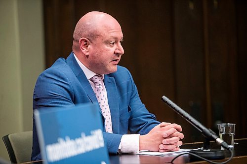 MIKAELA MACKENZIE / WINNIPEG FREE PRESS

Dr. Brent Roussin, chief provincial public health officer, speaks during the provinces latest COVID-19 update at the Manitoba Legislative Building in Winnipeg on Tuesday, May 5, 2020.

Winnipeg Free Press 2020