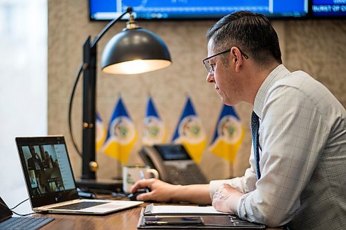 MIKAELA MACKENZIE / WINNIPEG FREE PRESS

Mayor Brian Bowman videoconferences in his office in Winnipeg on Wednesday, May 6, 2020. For Joyanne story.

Winnipeg Free Press 2020