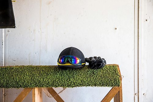 MIKAELA MACKENZIE / WINNIPEG FREE PRESS

Trainer Steve Gaskin's barn at the Assiniboia Downs in Winnipeg on Wednesday, May 6, 2020. For Mike S story.

Winnipeg Free Press 2020