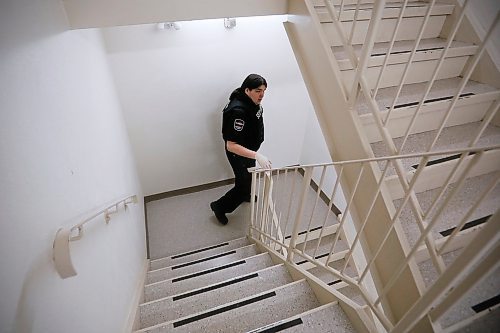 JOHN WOODS / WINNIPEG FREE PRESS
Contracted security officer Oliver Muswagon performs his rounds at the Salvation Army in Winnipeg Wednesday, May 6, 2020. 

Reporter: Thorpe/Part of 24 hr life during COVID-19 project