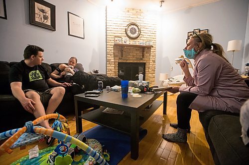 MIKAELA MACKENZIE / WINNIPEG FREE PRESS

Leesa Dahl interviews Chris Sulkers, Dawn McDonald, and their six-week-old, Henry Sulkers, in Winnipeg on Wednesday, May 6, 2020. For Leesa story.

Winnipeg Free Press 2020