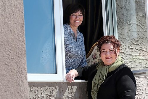 SHANNON VANRAES / WINNIPEG FREE PRESS
Anita Romolo and her daughter, Pina Romolo, own Piccola Cucina. They were photographed at Anita Romolo's home in Winnipeg on May 7, 2020.