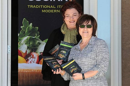 SHANNON VANRAES / WINNIPEG FREE PRESS
Pina Romolo and Anita Romolo, owners of Piccola Cucina, on May 7, 2020.