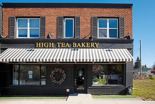 MIKE DEAL / WINNIPEG FREE PRESS
High Tea Bakery, an English-flavoured teahouse & bakery in St James. The store has remained open for pick-up & delivery thru the last couple months.
See Dave Sanderson Sunday Special
200508 - Friday, May 08, 2020.