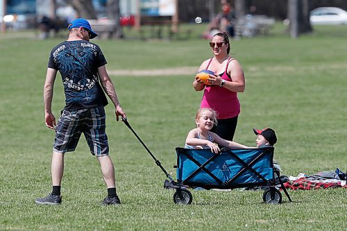 JOHN WOODS / WINNIPEG FREE PRESS
Josh Wall and Tanya Peterson with children Zayden, 2, and Brooklynn, 9, were out enjoying some great weather and playtime at Assiniboine Park in Winnipeg Monday, May 18, 2020. 

Reporter: Standup
