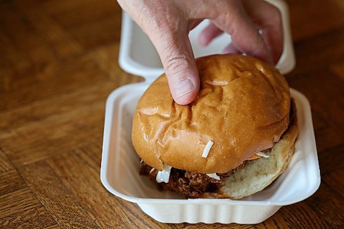 SHANNON VANRAES / WINNIPEG FREE PRESS
A chicken sando from Mercy Me Nashville Chicken as delivered to a Winnipeg home on May 20, 2020.