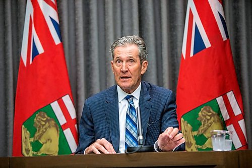 MIKAELA MACKENZIE / WINNIPEG FREE PRESS

Premier Brian Pallister announces phase two of the province's re-opening at the Manitoba Legislative Building in Winnipeg on Thursday, May 21, 2020. For Carol Sanders story.
Winnipeg Free Press 2020.