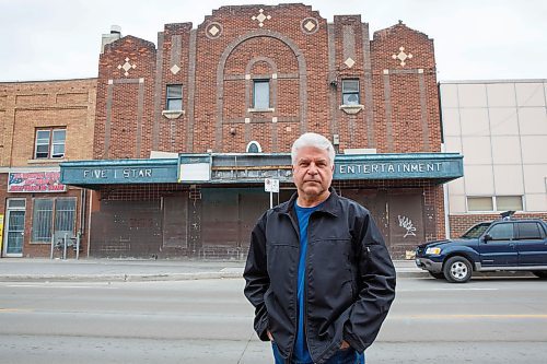 MIKE DEAL / WINNIPEG FREE PRESS
Jerry Olenko on Selkirk Avenue in front of the old Five Star Entertainment Theatre, Tuesday morning.
See David Sanderson story
200526 - Tuesday, May 26, 2020.