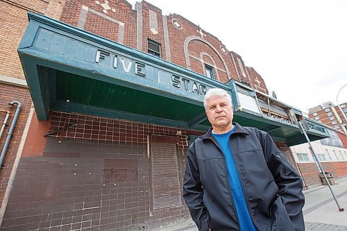 MIKE DEAL / WINNIPEG FREE PRESS
Jerry Olenko on Selkirk Avenue in front of the old Five Star Entertainment Theatre, Tuesday morning.
See David Sanderson story
200526 - Tuesday, May 26, 2020.