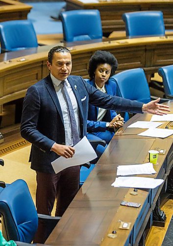 MIKE DEAL / WINNIPEG FREE PRESS
NDP Leader Wab Kinew addresses the speaker during question period as a limited number of MLA's were in the legislative chamber Wednesday as part of the measures to deal with the coronavirus continue. 
200527 - Wednesday, May 27, 2020.