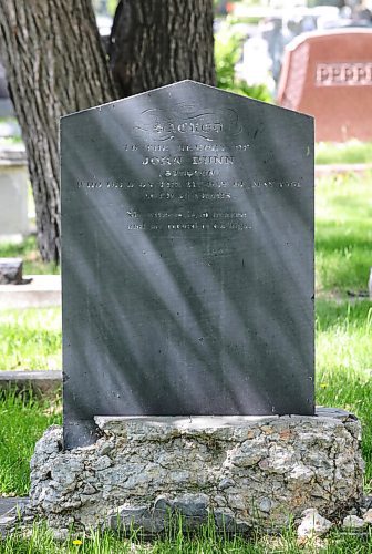 RUTH BONNEVILLE / WINNIPEG FREE PRESS

 49.8 - grave stone of Dr. John Bunn

Story:  a Scotch slate tombstone in St. Johns Cathedral Churchyard, Winnipeg, marking his last resting place of Dr. John Bunn - pioneer physician and a devoted public servant.



June 2, 2020