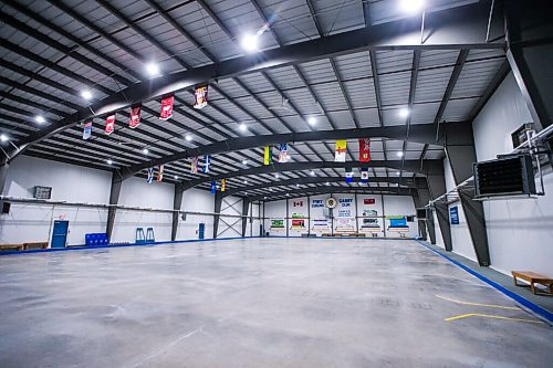 MIKAELA MACKENZIE / WINNIPEG FREE PRESS

The empty ice shed at the Fort Garry Curling Club in Winnipeg on Thursday, June 4, 2020. For Jay Bell story.
Winnipeg Free Press 2020.