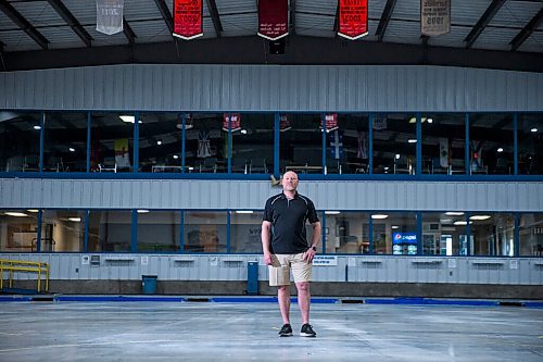 MIKAELA MACKENZIE / WINNIPEG FREE PRESS

Fort Garry Curling Club president Darren Needham poses for a portrait in the empty ice shed in Winnipeg on Thursday, June 4, 2020. For Jay Bell story.
Winnipeg Free Press 2020.