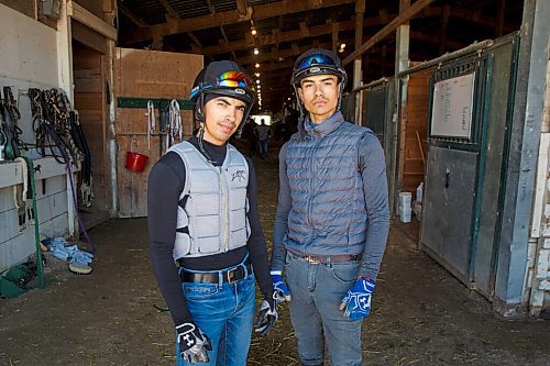 MIKE DEAL / WINNIPEG FREE PRESS
New jockeys at the Assiniboia Downs, Rafael Jr. (left) and his brother Edgar Zenteno (right), Friday morning.
See George Williams story
200612 - Friday, June 12, 2020.