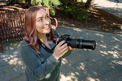 JESSE BOILY  / WINNIPEG FREE PRESS
Rachel Robinson looks for birds at the University of Manitoba on Friday. They both have had interest in birding for awhile but became more serious in the spring. Friday, June 12, 2020.
Reporter: Declan