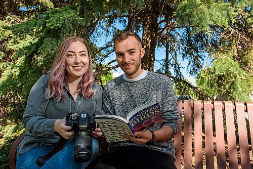 JESSE BOILY  / WINNIPEG FREE PRESS
Rachel Robinson, left, and her boyfriend Braden Hicks look for birds at the University of Manitoba on Friday. They both have had interest in birding for awhile but became more serious in the spring. Friday, June 12, 2020.
Reporter: Declan