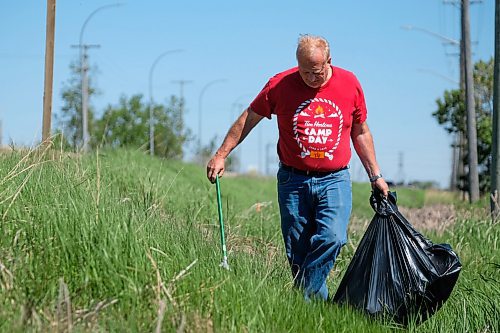 Daniel Crump / Winnipeg Free Press. Rod Giesbrecht spends his time social distancing cleaning litter out of Winnipeg ditches. To date he has collected 10,000 pounds, or 201 bags, which he sorts for recycling and brings to the Brady Landfill. June 13, 2020.