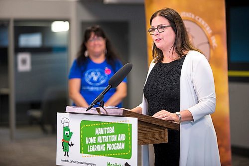 MIKAELA MACKENZIE / WINNIPEG FREE PRESS

Families Minister Heather Stefanson announces a new nutrition program at the Ma Mawi Centre in Winnipeg on Monday, June 15, 2020. For Kellen story.
Winnipeg Free Press 2020.