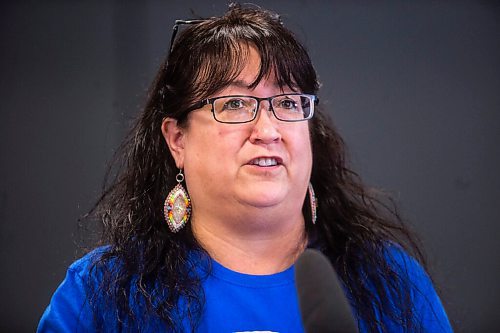 MIKAELA MACKENZIE / WINNIPEG FREE PRESS

Diane Redsky, executive director of the Ma Mawi Centre, speaks after a new nutrition program was announced at the Ma Mawi Centre in Winnipeg on Monday, June 15, 2020. For Kellen story.
Winnipeg Free Press 2020.