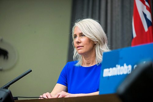 MIKAELA MACKENZIE / WINNIPEG FREE PRESS

Lanette Siragusa, chief nursing officer for Shared Health, speaks during the provinces latest COVID-19 update at the Manitoba Legislative Building in Winnipeg on Monday, June 15, 2020. For Carol Sanders story.
Winnipeg Free Press 2020.