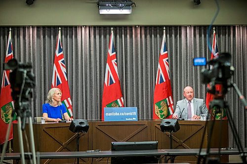 MIKAELA MACKENZIE / WINNIPEG FREE PRESS

Dr. Brent Roussin, chief provincial public health officer, and Lanette Siragusa, chief nursing officer for Shared Health, speak during the provinces latest COVID-19 update at the Manitoba Legislative Building in Winnipeg on Monday, June 15, 2020. For Carol Sanders story.
Winnipeg Free Press 2020.