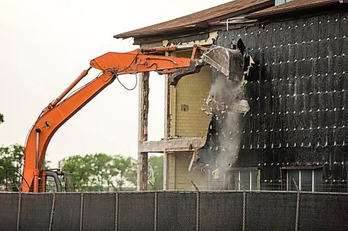 MIKAELA MACKENZIE / WINNIPEG FREE PRESS

Demolition takes place at the Kapyong barracks in Winnipeg on Tuesday, June 16, 2020. 
Winnipeg Free Press 2020.